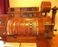 Sejarah Mesin Kasir: Dari Penemuan Awal hingga Zaman Now