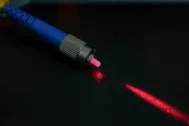 Laser di Fiber Optic: Teknologi Kecil dengan Dampak Besar