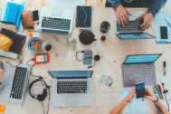 Kerja Lebih Cepat di Era Digital? Ini Teknologi yang Wajib Kamu Manfaatkan